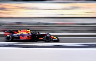 Inicia Red Bull con toros fuertes en territorio de dragones durante ensayos libres del GP de China