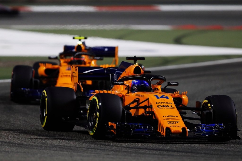 McLaren rescata el fin de semana y suma con los dos monoplazas