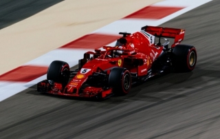 CRÓNICA: Paseo de Ferrari y naufragio de Mclaren con un Honda 6º.