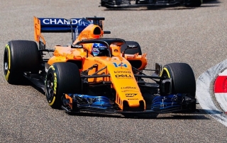 Fernando Alonso tira de McLaren un domingo más y es séptimo
