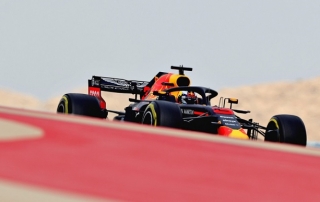 GP Baréin-FP1: Ricciardo domina una calurosa y concurrida sesión