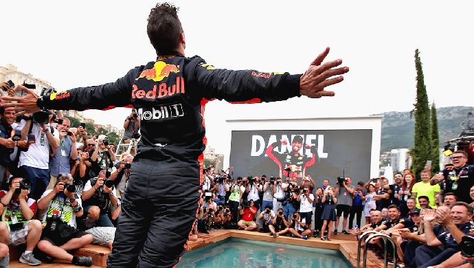 Domingo en Mónaco-Red Bull: Ricciardo conquista el Principado