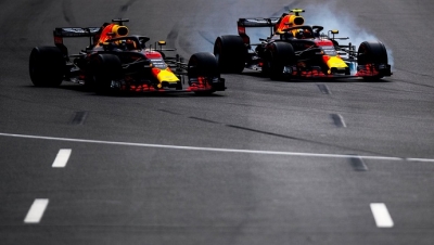 Red Bull y Honda se reunieron en Bakú