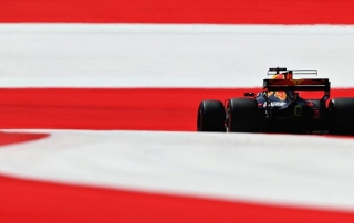 Red Bull estrena actualización de motor...y modo fiesta