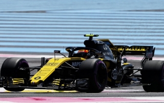 Viernes en Francia Renault: progresa adecuadamente