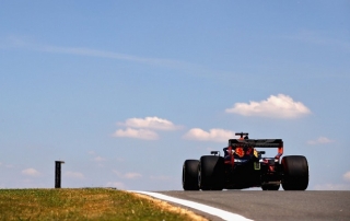 Sábado en Gran Bretaña - Red Bull: Atacarán desde la tercera fila a la espera de degradación