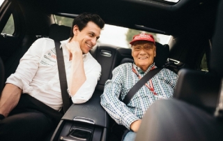 Lauda ya despertó del coma inducido