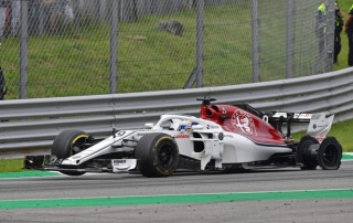 domingo en italia alfa romeo sauber f1 un fin de semana dificil