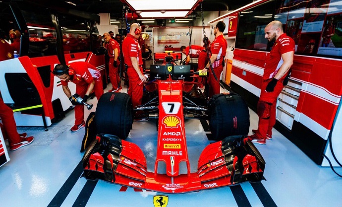 GP Singapur 2018-FP2: Kimi manda y Vettel 'besa muros' con doble Top-10 español