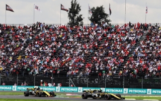 Domingo en México-Renault: Sainz sufre la fiabilidad del coche galo