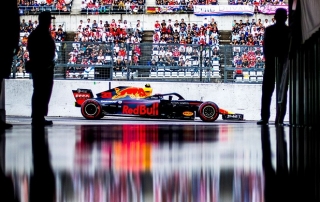 Sábado en Japón-Red Bull: Verstappen añade picante a la salida de mañana
