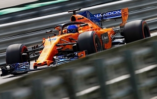 Sábado en Brasil – McLaren: Esperanza Caída