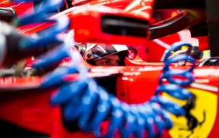 domingo en brasil ferrari kimi al podio seb con problemas