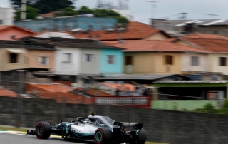 Domingo en Brasil - Mercedes: Hamilton recoge la victoria que Ocon tira a Verstappen