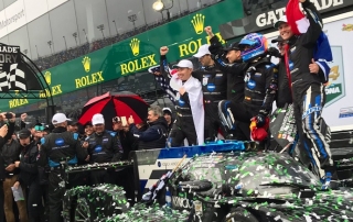 CRÓNICA: El #10 de Alonso vence en Daytona bajo la lluvia y contra los elementos