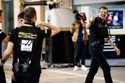 sabado en barein haas demostrando a la hora buena