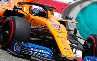 Domingo-en-China-McLaren-tropieza-con-los-incidentes