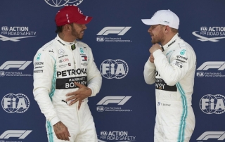 Sábado en China - Mercedes: Primera fila y tan contentos