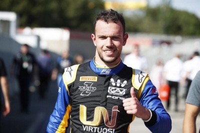 Ghiotto vuelve a la Pole en Barcelona