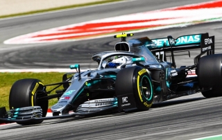Libres en España: Mercedes reafirma su dominio con Sainz en el 'top 10'