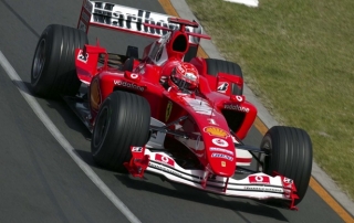 Mick Schumacher conducirá el Ferrari F2004 de su padre en una exhibición durante el GP de Alemania