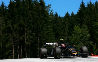 viernes en austria haas sigue peleando