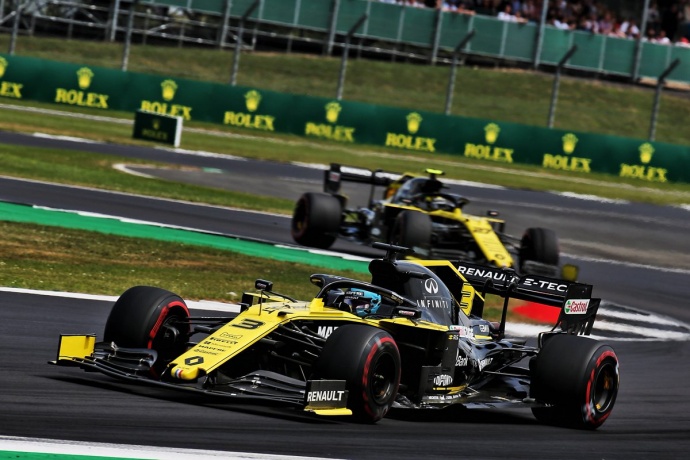 Domingo en Gran Bretaña – Renault: Los dos coches terminan en zona de puntos