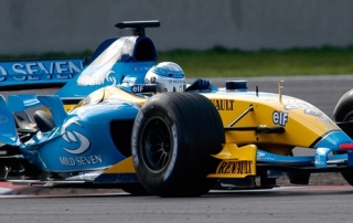 Diseño Gráfico / Le Grand Renault F1: La época oscura