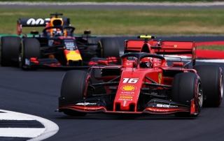 Leclerc, sobre Verstappen: "Espero que tengamos la oportunidad de luchar por el título muy pronto"