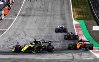 Ricciardo: "Los McLaren son nuestro punto de referencia ahora mismo"