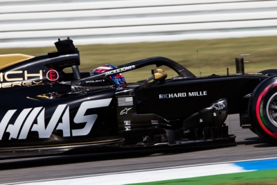 viernes en alemania haas diferentes especificaciones