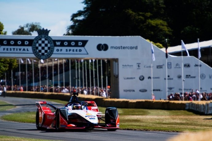 Heidfeld encabeza el eRécord de vehículos con ruedas descubiertas en Goodwood
