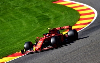 Crónica Libres 3 – GP Bélgica: En Ferrari huelen la pole, mientras que Hamilton se va contra las protecciones