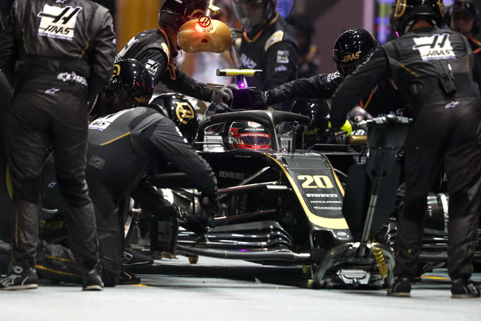 domingo en singapur haas cerca de los puntos