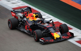 Red Bull y Honda usan en Japón un combustible más potente