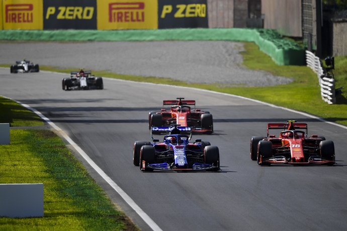 ¿Es necesario que la FIA reduzca o elimine las actividades de los viernes?