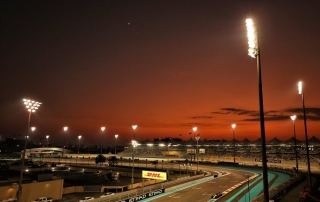 Sábado en Abu Dabi - Renault: Buena qualy con dos coches en Q3