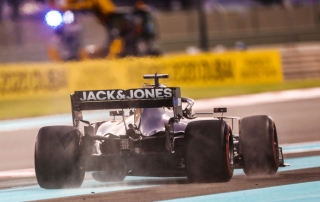 viernes en abu dhabi haas probando soluciones