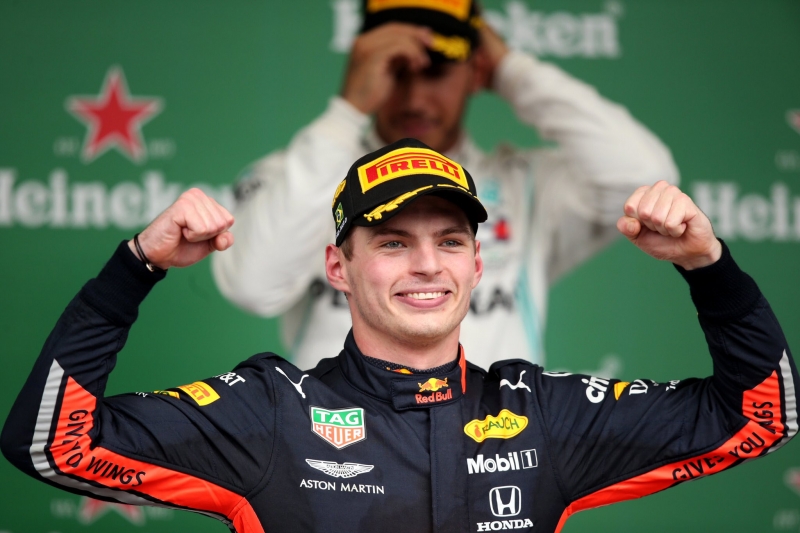 Max Verstappen renueva con Red Bull hasta finales de 2023