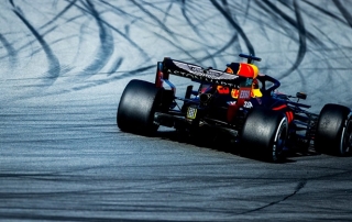 Test F1 2020: Día 2 - Red Bull, dos motores y tandas largas