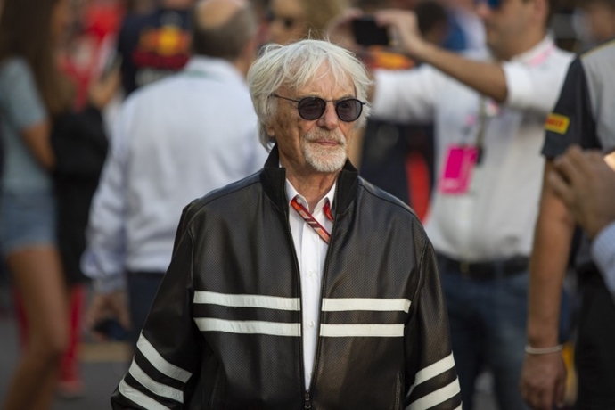 Ecclestone: “Habría ido tras Briatore para liderar Ferrari”