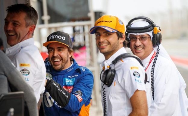 Fernando Alonso: "¡Carlos lo está haciendo genial!"