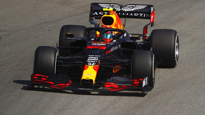 Domingo en España – Red Bull: Verstappen arrebata una P2 y Albon lucha por la P8