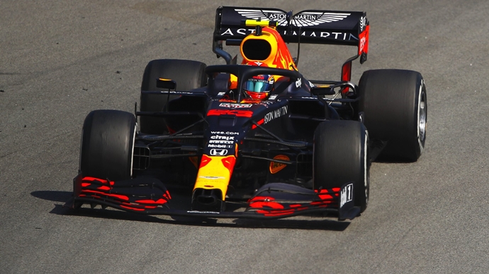 Domingo en España – Red Bull: Verstappen arrebata una P2 y Albon lucha por la P8