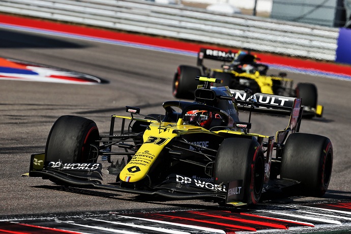 Domingo en Rusia - Renault termina de la misma manera que empieza