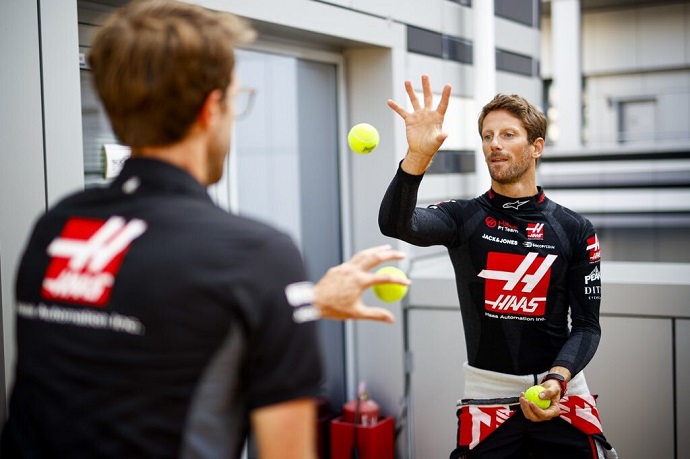 Grosjean destapa las debilidades de Haas