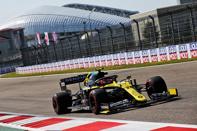 Viernes en Rusia - Renault impresiona con Ricciardo entre los tres primeros en ambas sesiones