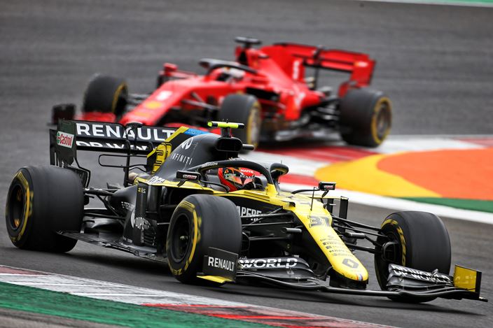 Domingo en Portugal - Renault termina con ambos coches en los puntos y una buena carrera de Ocon