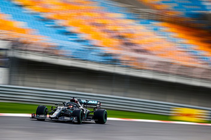 Hamilton gana en Turquía y alcanza su séptimo campeonato