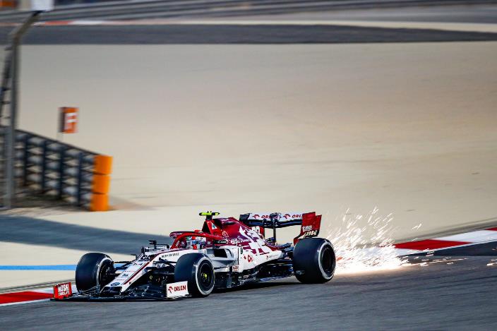Viernes en Sakhir – Alfa Romeo: “No es un mal comienzo del fin de semana”